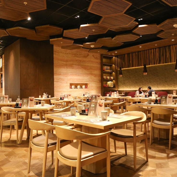 Parks and entertainment for families in Madrid, Spain